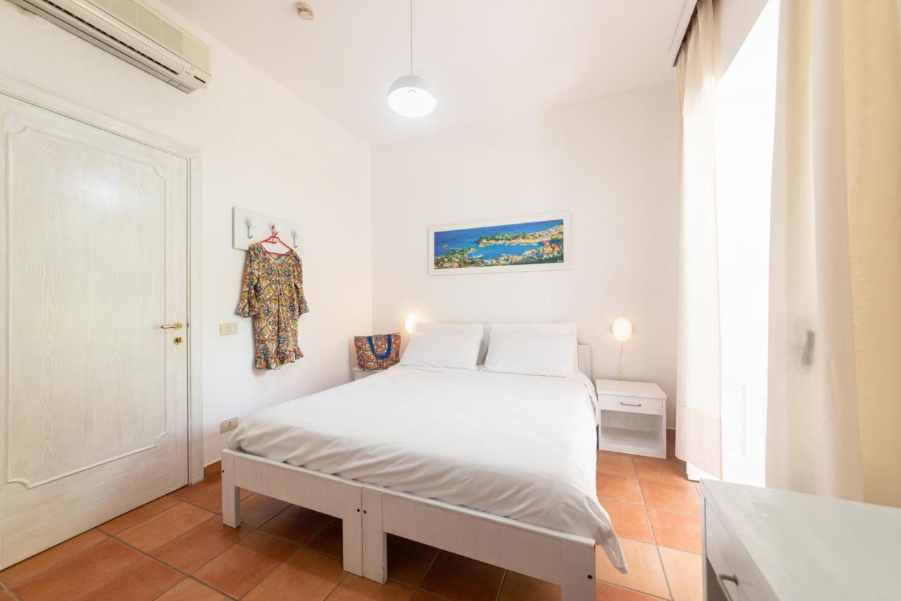 Villa Bina Sea Hotel Sant'Angelo  Экстерьер фото
