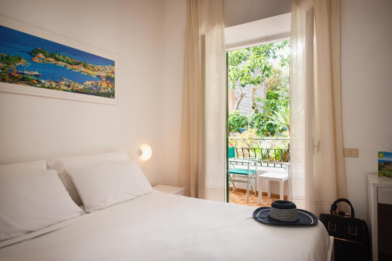 Villa Bina Sea Hotel Sant'Angelo  Экстерьер фото