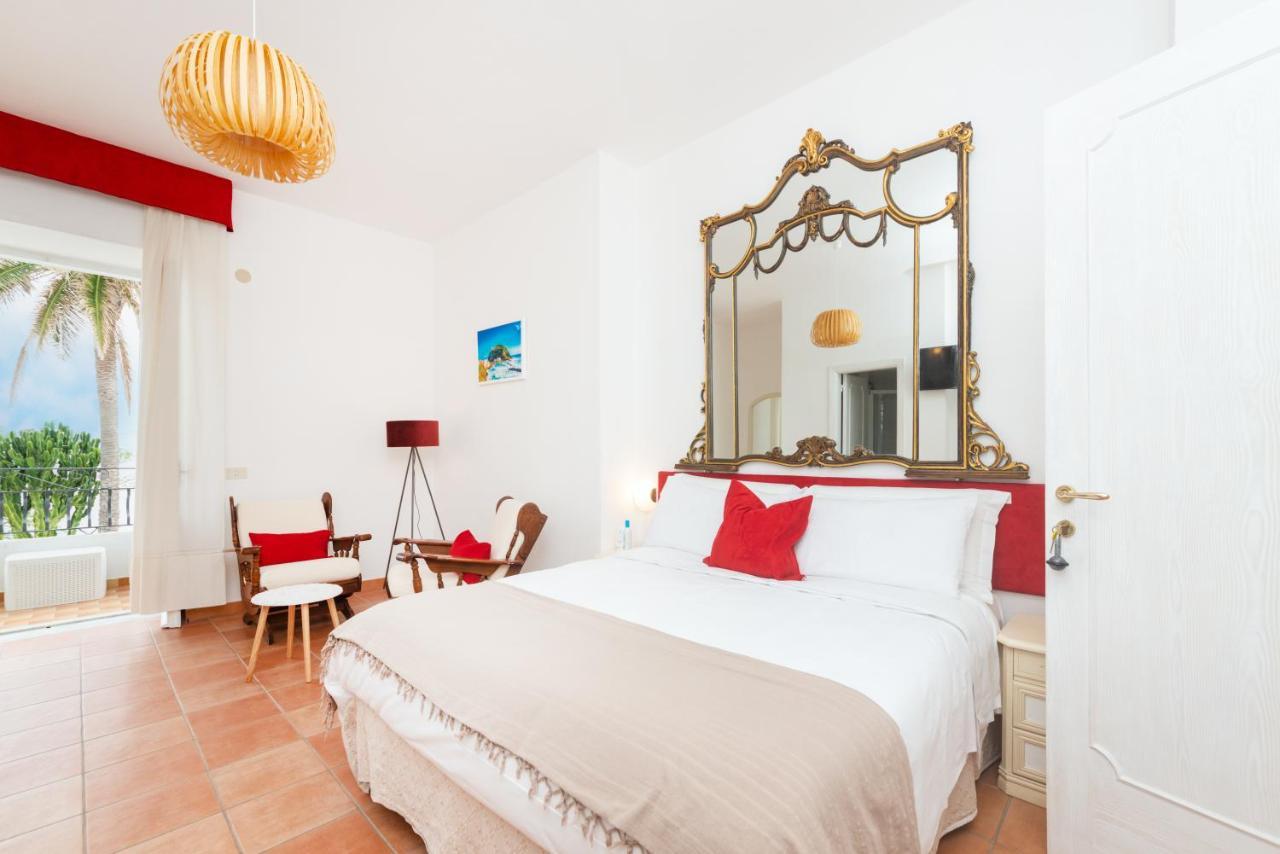 Villa Bina Sea Hotel Sant'Angelo  Экстерьер фото