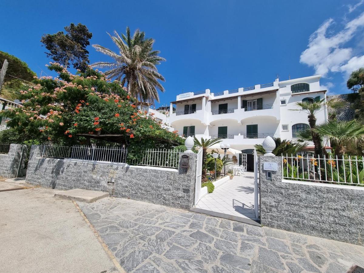 Villa Bina Sea Hotel Sant'Angelo  Экстерьер фото