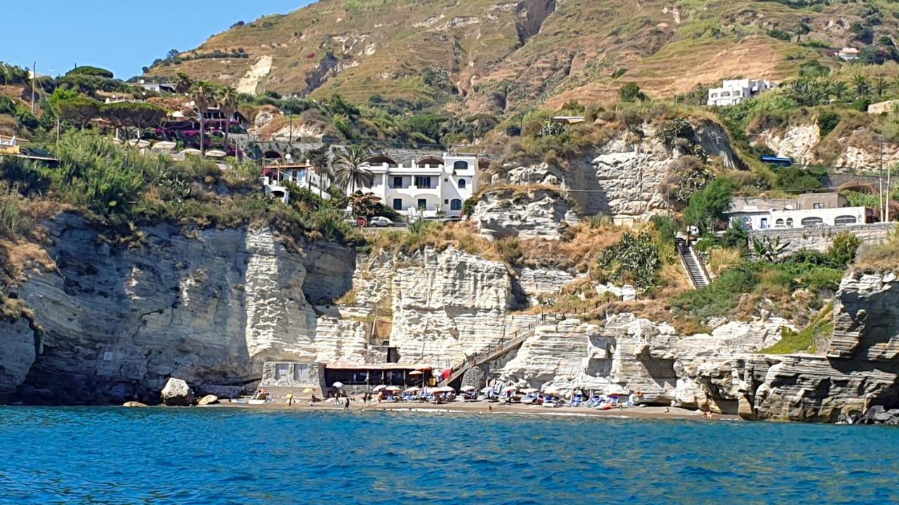 Villa Bina Sea Hotel Sant'Angelo  Экстерьер фото